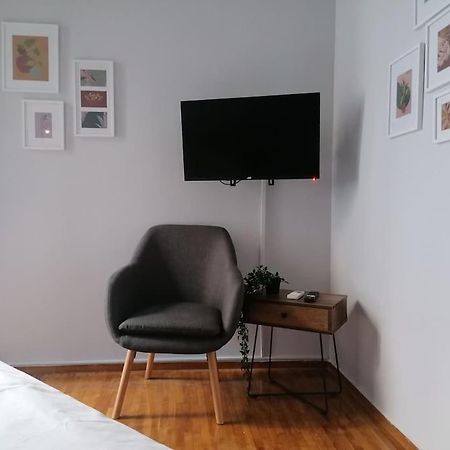 Minimal Studio Varnava Square - Kallimarmaro Area Αθήνα Εξωτερικό φωτογραφία