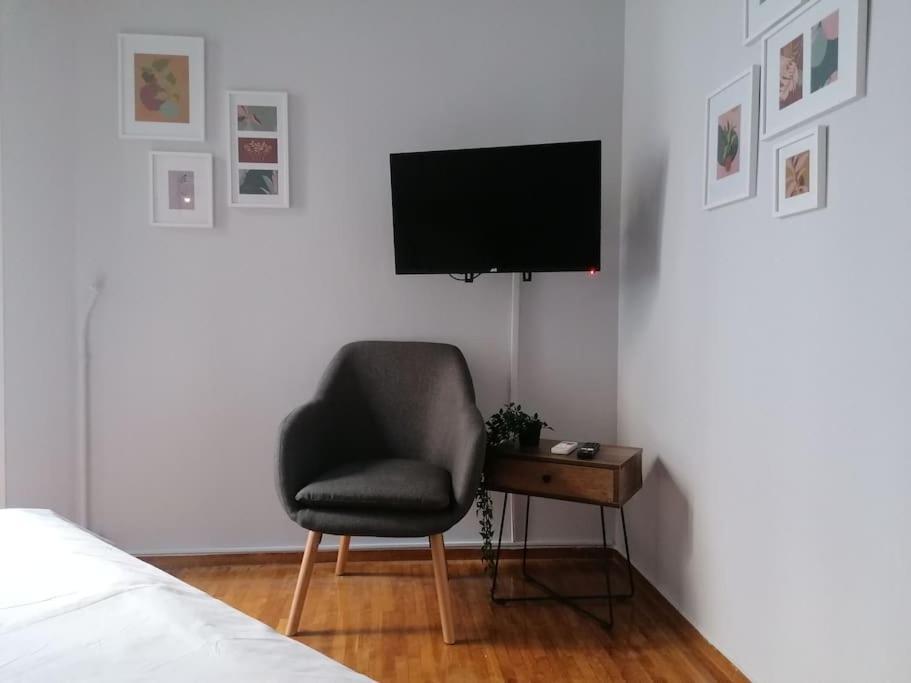 Minimal Studio Varnava Square - Kallimarmaro Area Αθήνα Εξωτερικό φωτογραφία